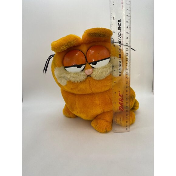 Rare 1981 Medium Sitting Garfield Plush: Vintage Cartoon Cat Collectible - Picture 2 of 9